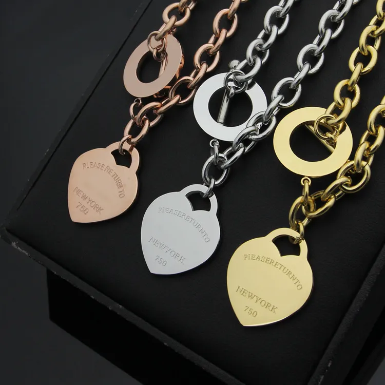 famous brand jewerly 316L titanium Steel 18K gold plated necklace short chain silver man heart necklace pendant for women couple gift