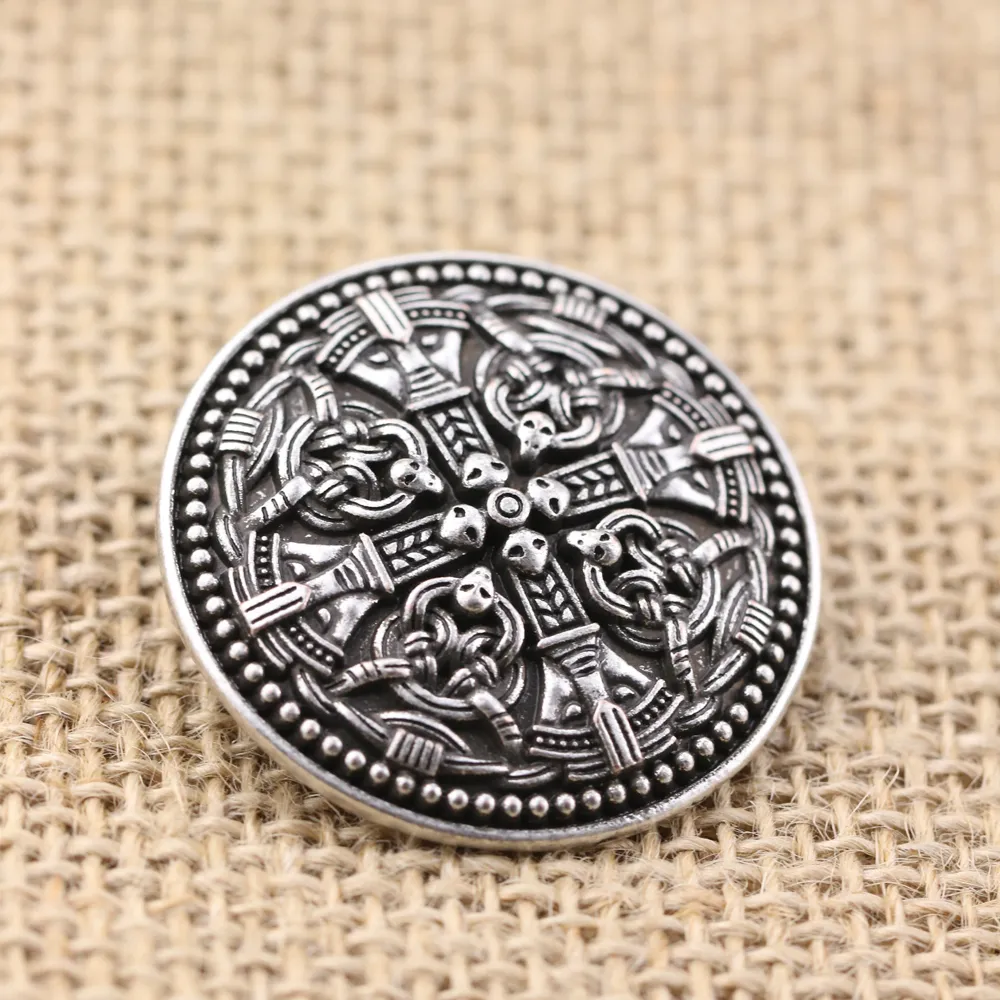 10 sztuk Norse Vikings Amulet Broszki Szwecja Narodowa Kostium Broszki Viking Brosch z Chrząstą Bestii Biżuteria Talizman
