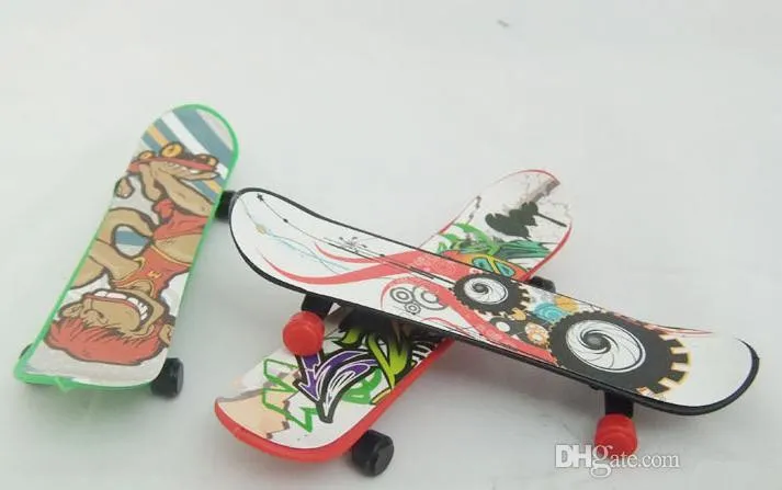 Kinderen vinger skateboard speelgoed Nieuwigheid hiphop print Speelgoed 626 CM Vinger Skate Board willekeurig sturen tech deck skateboards8540282