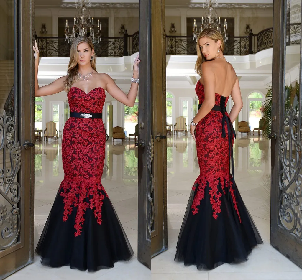 2019 Sereia Gótico Vermelho e Preto Vestidos de Noiva Querida Espartilho BackLace Apliques Vestidos de Casamento Coloridos Não Brancos Com Cor