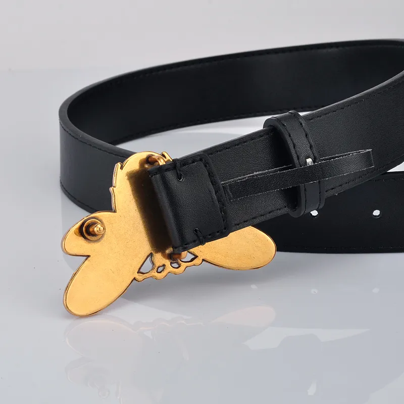 2018 NGC Women Belts de boa qualidade Ladies Fashion Belt Leather Women Belt6986791