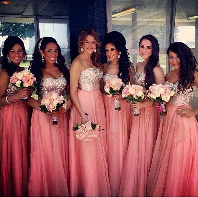 Sukienki Druhna 2019 Sparkly Coral Długie cekiny Zroszony Drapowane Szyfonowe Druhny Party Wedding Dress Peach Vestidos Boda Invitados