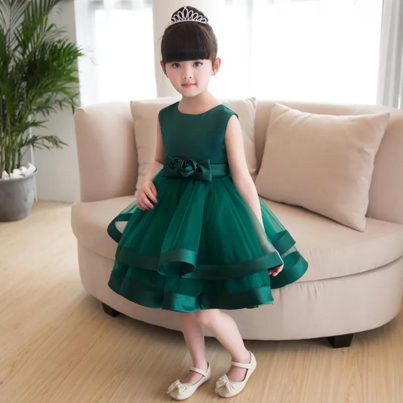 Pas cher Vert Foncé Robe De Bal Fleur Fille Robes Longueur Au Genou Arc Fleurs Tulle Enfants Robes De Soirée De Bal Fille Pageant Robes En Stock