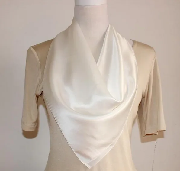Nouveau carré hommes femmes soie solide écharpe plaine pur soie Satin foulards châle wrap foulards 12MM d'épaisseur 70*70cm unisexe #4056