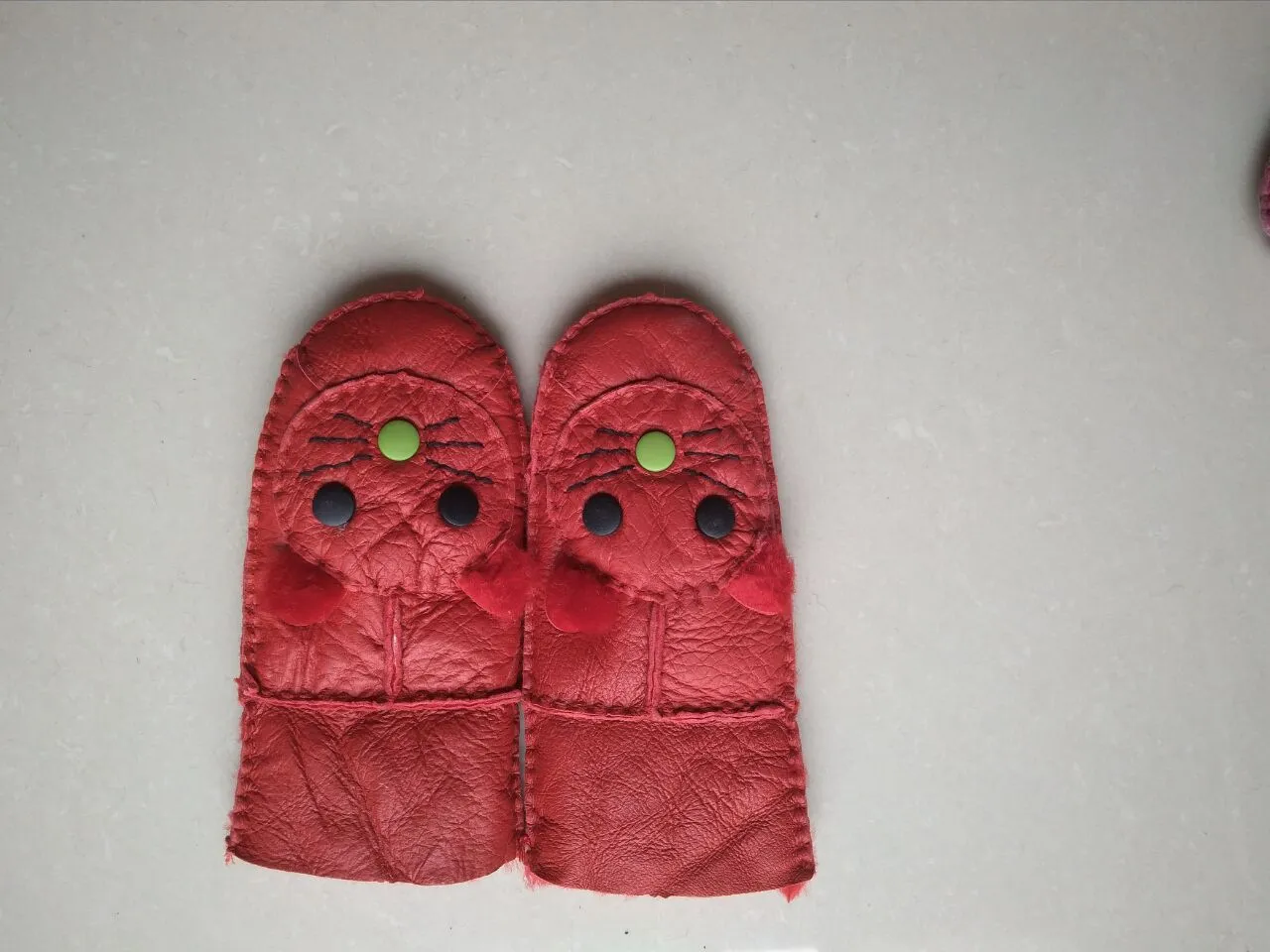 Gratis verzending - Children's Winter warme handschoenen Europese en Amerikaanse lederen handschoenen 100% kwaliteit kinderwolhandschoenen