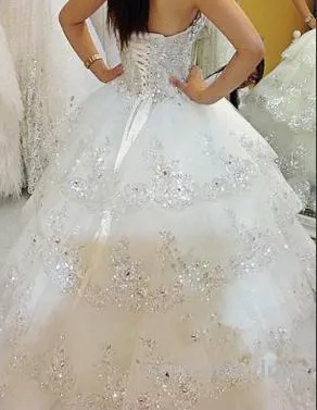 2019 Shiny Sparkly Beads Kristall Brautkleider Ballkleid Schatz Prinzessin Layered Bling Elegante Brautkleider Frühling Herrlich