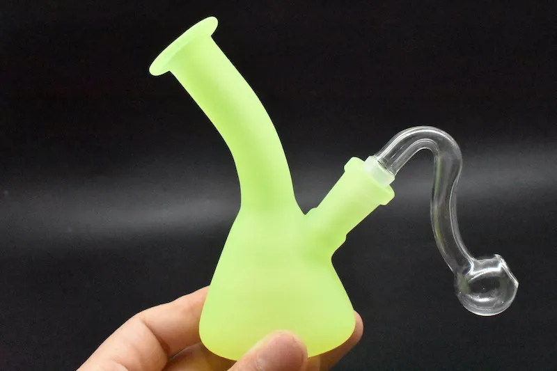 NOVO Bong que brilha no escuro Beaker Green Frosted Dab Oil Rig Water Pipe Luminous Bubbler bong mini Glass Hookah com tubo queimador de óleo de 10 mm