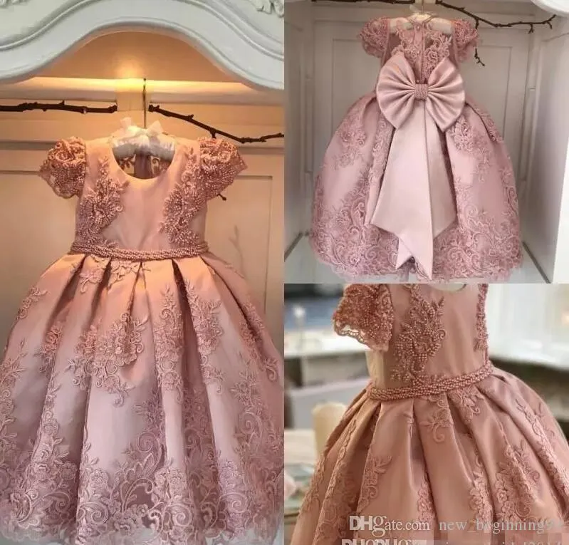 Luxuriöse Ballkleid Blumenmädchenkleider erröten rosa Perlen Bogen bodenlangen Juwel Kinder Abendgarderobe