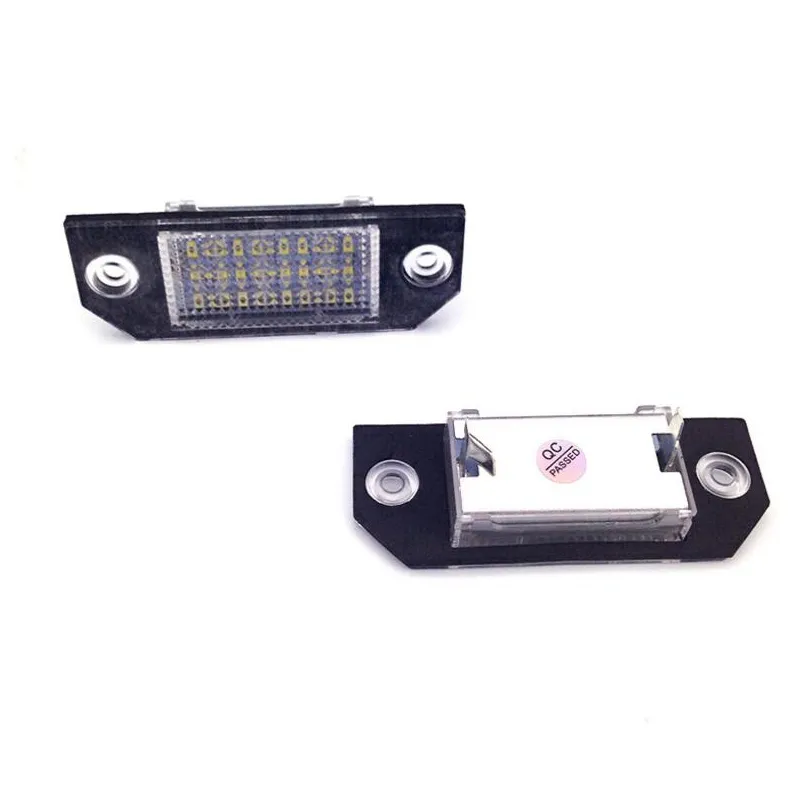 2 stks / partij nummerplaat licht voor Ford Focus C-MAX 24 SMD-3528 LED auto Auto nummerplaat lampen Licentielichten voor Ford Focus MK2