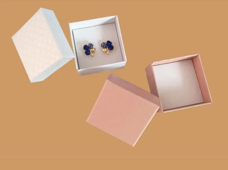 5*5*3 cm Caixa de exibição de joias 48 pçs/lote Multi cores Preto Esponja Diamante Padrão Anel de papel/Brincos Caixa Embalagem Caixa de presente GA56