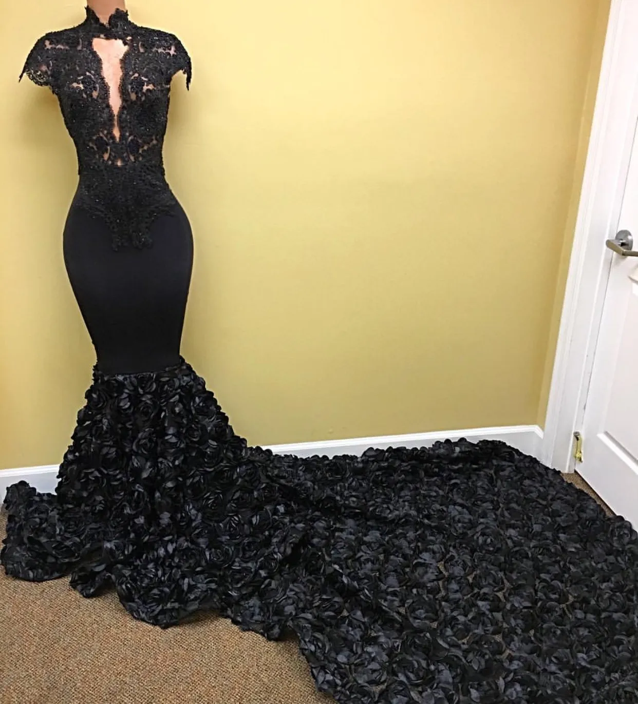 Black High Neck Mermaid Prom Dress with Applique Flowers Lace Elastic Satin Sweep Train Plus Size 2018 from Dhgate Prom Dresses - price 521.0 Black High Neck Mermaid Prom Dress with Applique Flowers Lace Elastic Satin Sweep Train Plus Size 2018 from Dhgate Prom Dresses - price 521.0