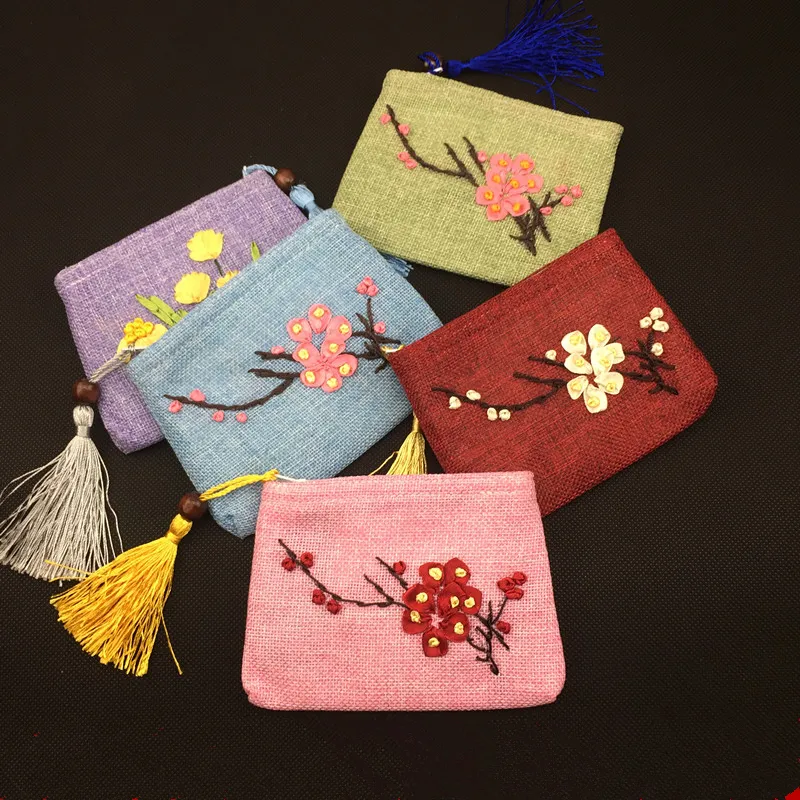 Hand Ribbon Embroidery Small Zip Bag Burlap Card Pouch Christmas Gift Bags Women Coin Purse Party Favors Bunk Fabric Tassel Bag 10pcs/lot