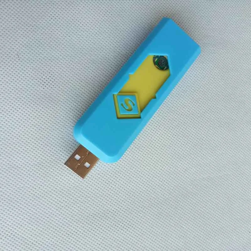 Wiederaufladbare elektronische Zigarette USB Flammenlosen Zigarettenanzünder mit Displaybox bieten auch Bogenbrenner-Gas-Feuerzeuge Raucher-Zubehör
