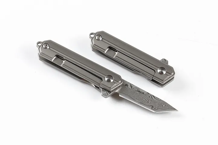 Fabrikpreis Großhandel Damaskus Mini kleines Kugellager Flipper Klappmesser Drop Point Klinge TC4 Titanlegierung Griff mit Geschenkbox