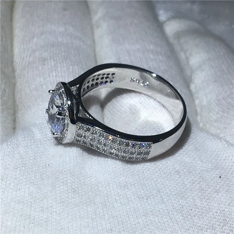 Anello solitario in argento sterling 925 con incastonatura a pavé 5A Sona Cz Fedi nuziali fidanzamento con anelli da sposa