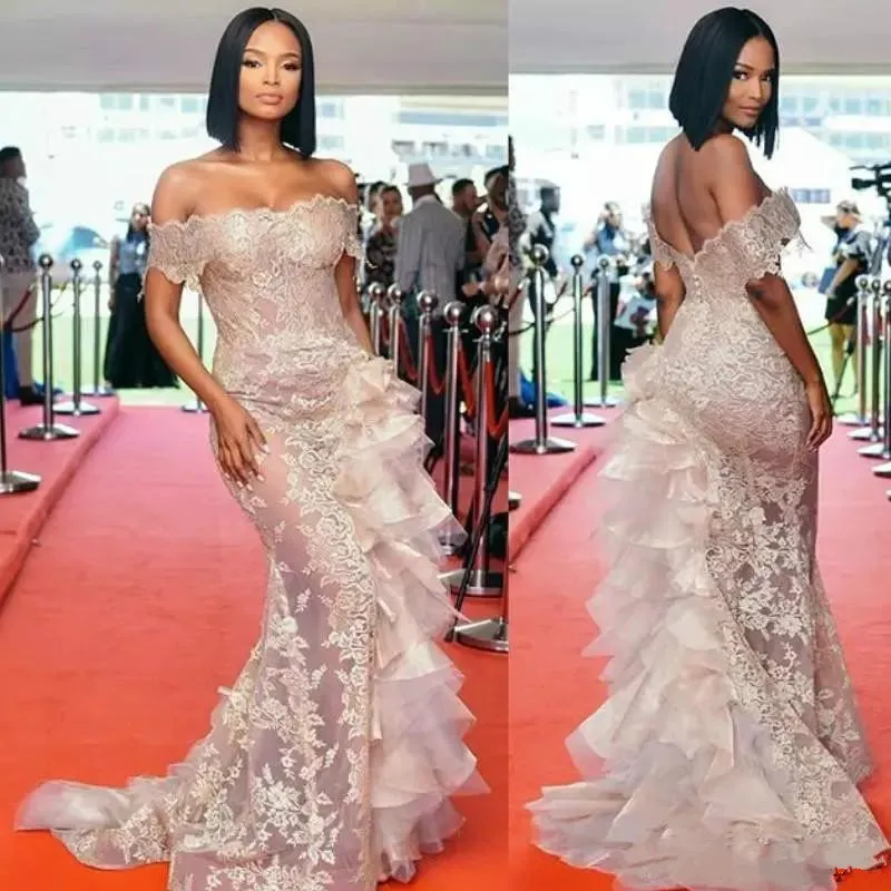 Zuid-Afrika zeemeermin prom jurken 2018 ruches off the shoulder kant formele beroemdheid avondjurk lange vestido illusion tule feestjurk