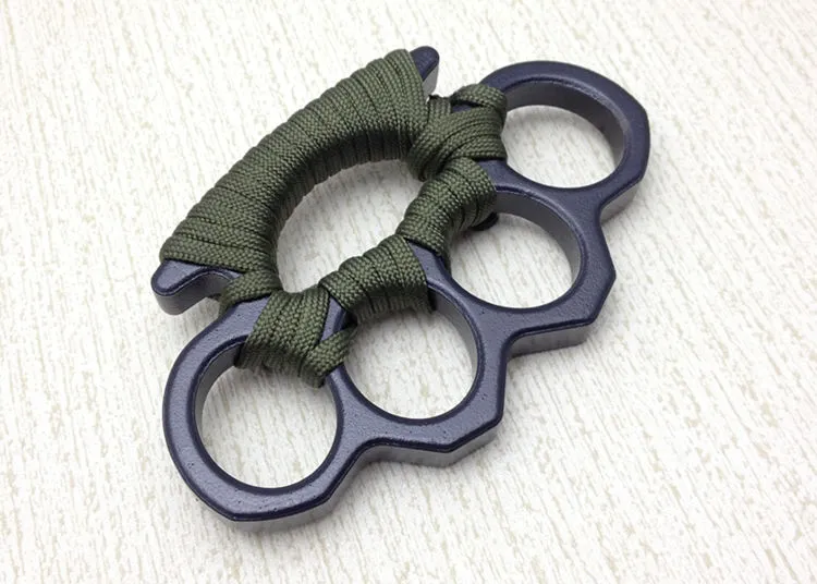 New ARIVAL Black alloy KNUCKLES DUSTER BUCKLE Male and Female Self-defense Four Finger Punches