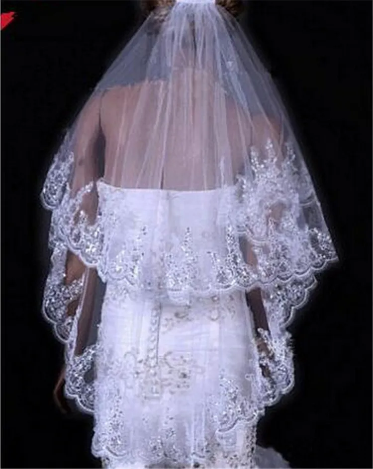 2018 VENDA HOT VEU VEIL VEIL BRANCO IVORY DOIS CAMADAS VEIL ACESSÓRIOS DE CASAMENTO COM CHAPA COM VÉIL