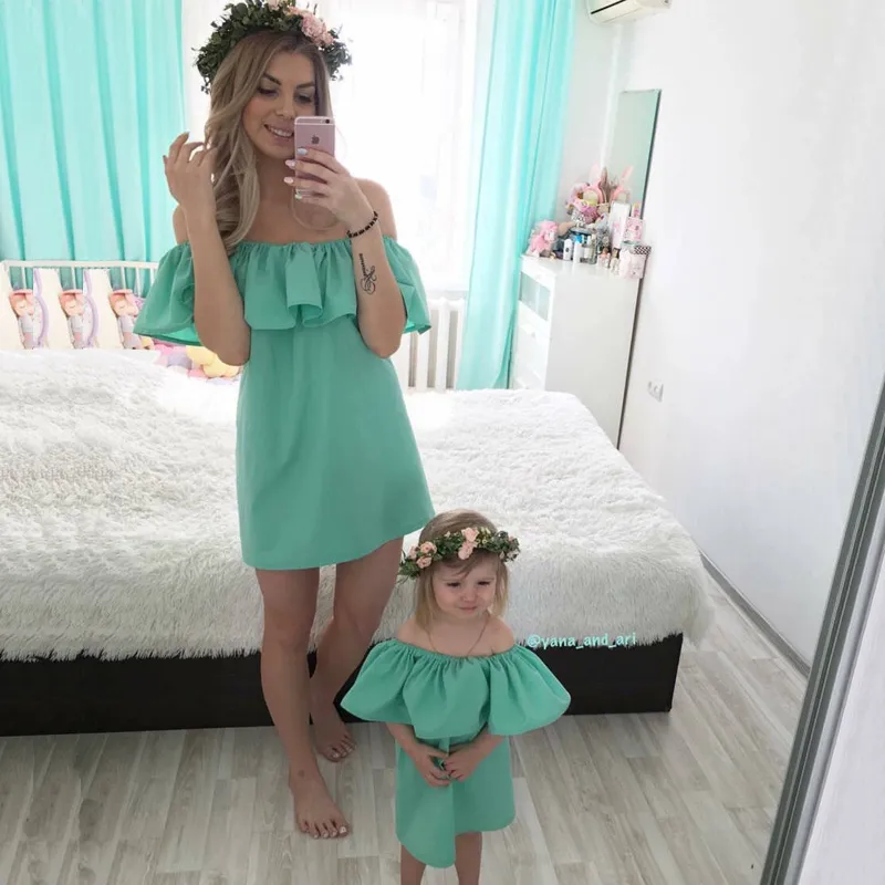 Mamãe e filha vestido para mãe bebê família combinando roupas mamãe e eu roupas de moda de moda conjunto de chiffon vestidos de chiffon