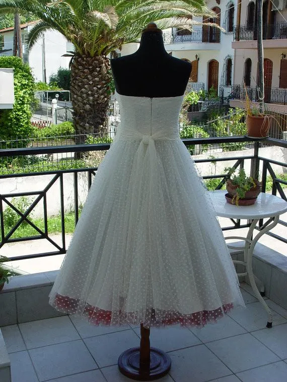 Abiti da sposa vintage anni '50 corti lunghezza tè con fiori a cuore Abiti da sposa vintage informali a pois Ultimi