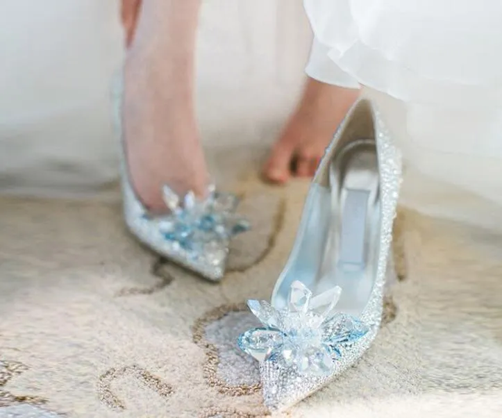 الفضة والزجاج الزفاف أحذية الزفاف الكلاسيكية بلينغ كريستال عالية الكعب أحذية امرأة أشار تو المرأة مضخات Zapatos موهير