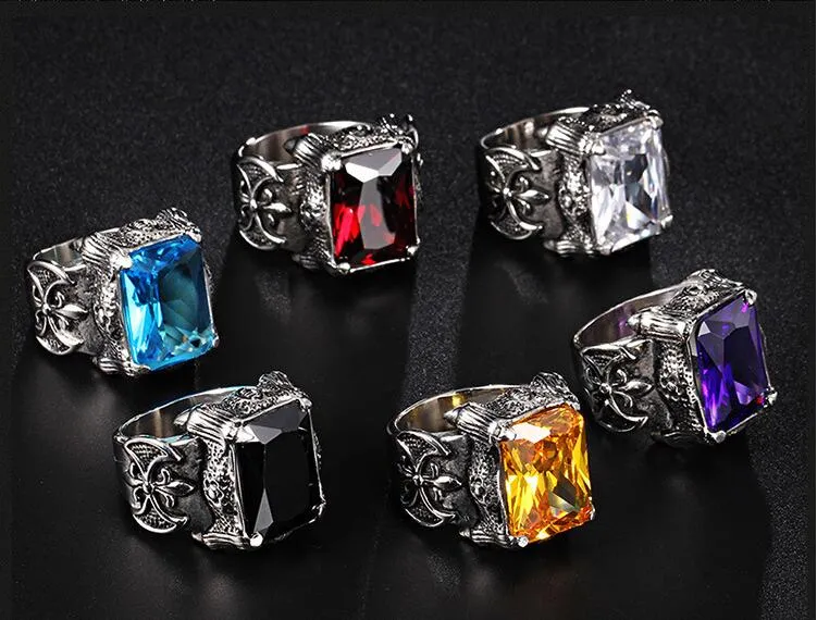 Męskie Silver Vintage Gothic Dragon Claw Riker Ring Band Zielony Czerwony Biały Żółty CZ Cyrkon Kryształ Ze Stali Nierdzewnej Moda Cross Finger Pierścień Biżuteria