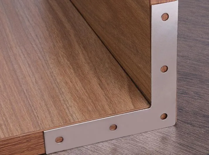 Siège de connecteur de matériel de code d'angle de type l en acier inoxydable épaissi Renfort d'angle à 90 degrés Support de plancher de meubles en fer d'angle (10 tarte