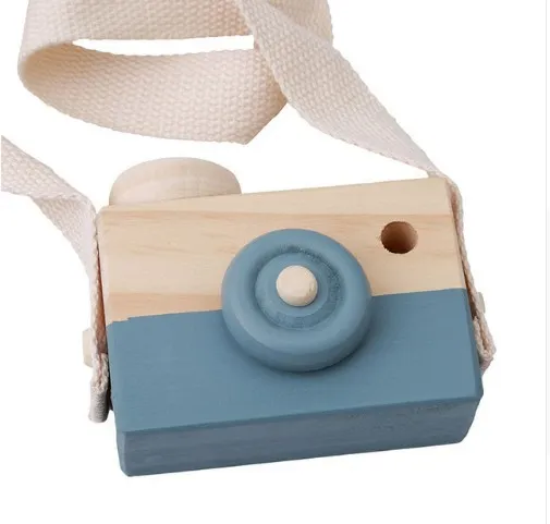 Bébé caméra de simulation en bois enfants cool voyage Mini jouets 2018 mignon cadeau d'anniversaire sûr accessoires de bande dessinée chambre d'enfants 8 couleurs C3703