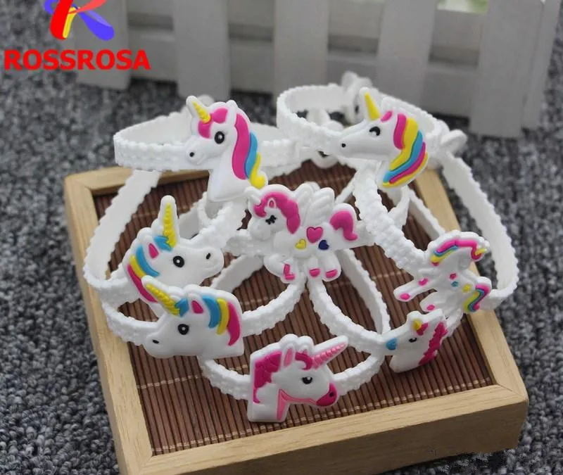 Unicorn Style Bracelets Kids Adult Wristband Unicorn Party Favors Supplies Girls PVC Emoticon Rubber Prizes Gift Toys8220778