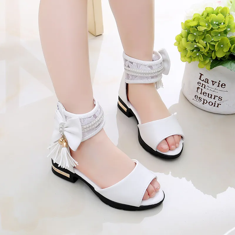 2018 Summer Baby Girls Princess Sandalias planas Niños PU borla de cuero Sandalias de tacón ocasionales Moda niños estudiante zapatos eur 27-37