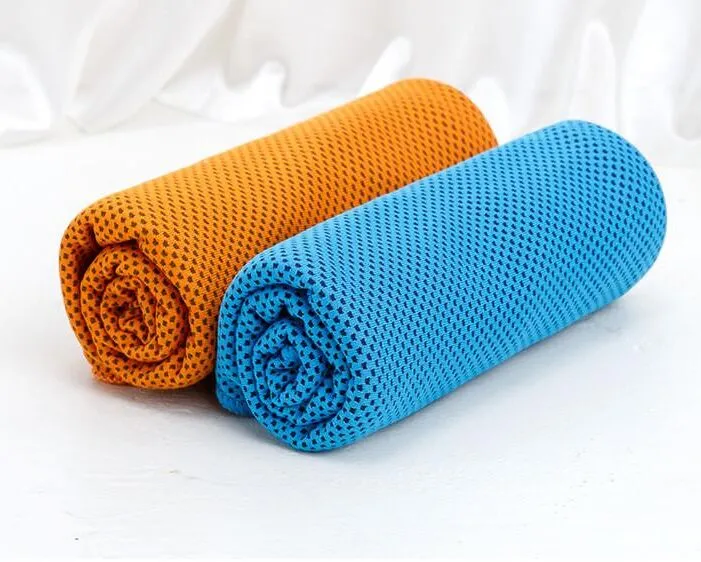 Asciugamano di raffreddamento in microfibra da 30100 cm PVA Sports Cold Sports Towel ricamato asciugamano da golf altamente efficace Gymyoyaswimming1183951