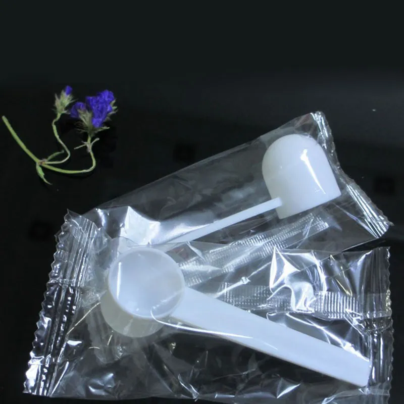 O plástico branco profissional 5 gramas 5g escava / colheres para o alimento / leite / pó de lavagem / medicina que mede QW7404