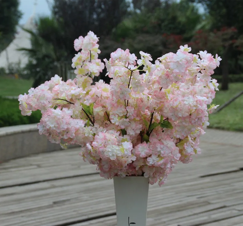 Artificial slik flores de cerejeira cachos festa em casa casamento falso sakura ramo flor de seda cereja diy decorações de árvore ameixa decorati7596653