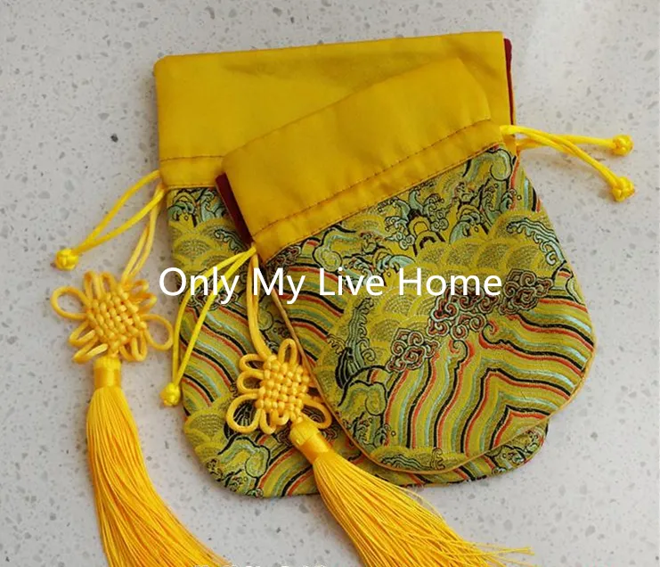 Handgjorda kinesiska knut Tassel Silk Brocade Pouch Jewelry Presentv￤skor H￶gkvalitativ satin -dragkastp￥sar Sachet 2st