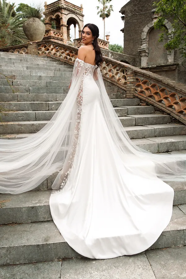 Robes de mariée sirène Halter avec manches longues en dentelle Applique balayage train élégant Boho robe de mariée Illusion grande taille robes de mariée