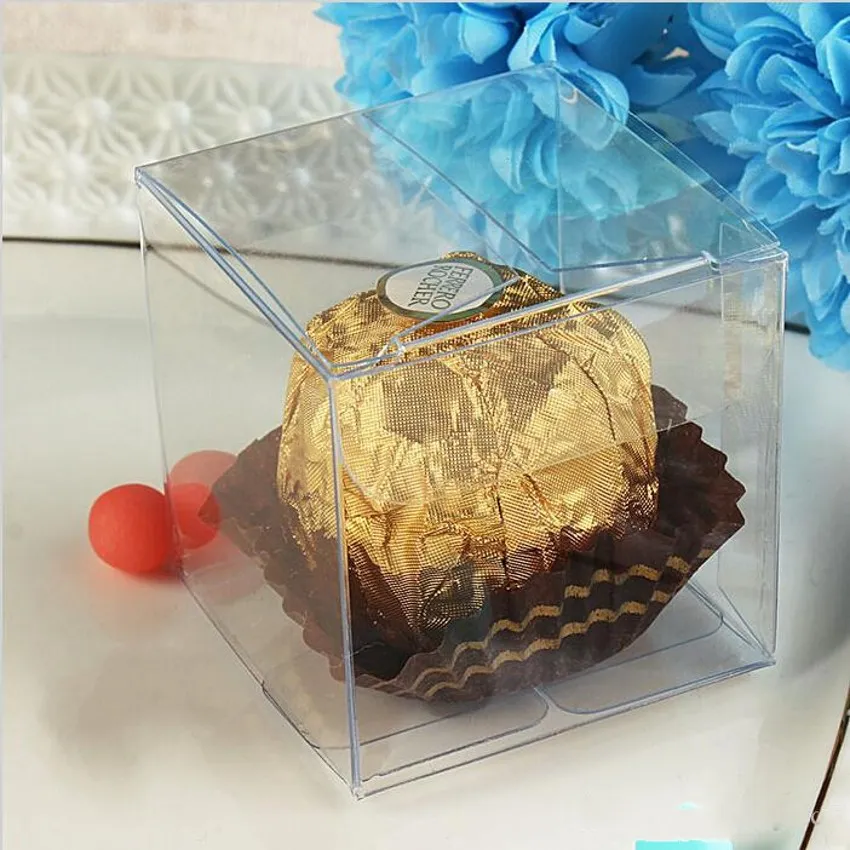 lot 4x4x4 cm PVC Clear Package Box Square Plastic Containers smycken Present Box Candy Handel Cake Box 6150529