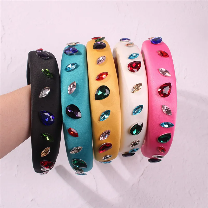 Aangekomen NewPalace Sponge Hoofdband 5 Kleuren Cross-Border Diamond Snoep Kleur Haaraccessoires Drop Gratis schip 1pcs