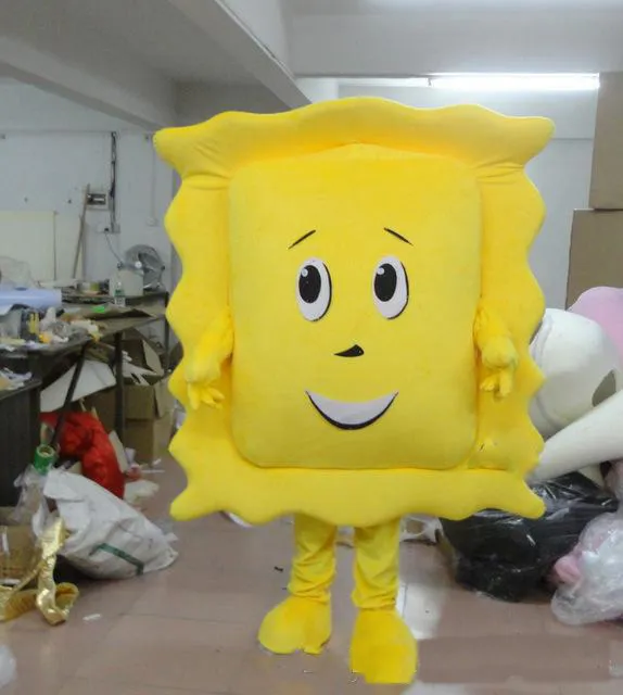 2019 Factory Direct Sale Hot Yellow Biscuit Doll Fancy Dress Cartoon Adult Animal Mascot Kostym Gratis frakt