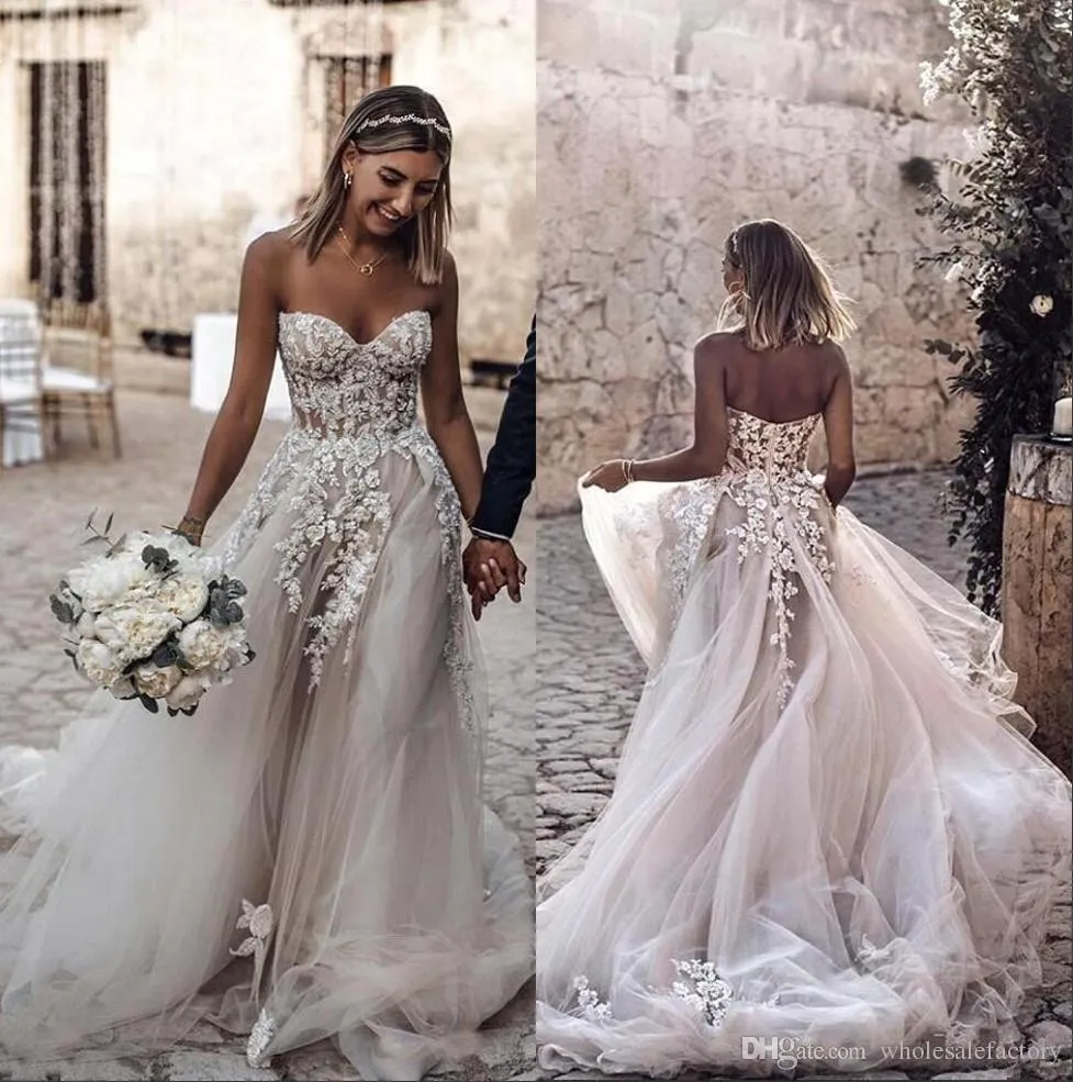 Bohemian Lace Beach A Line Wedding Dresses Sweetheart Tulle Lace Applique Sweep Train Wedding Dress Bridal Gowns Vestidos De Novia Boho