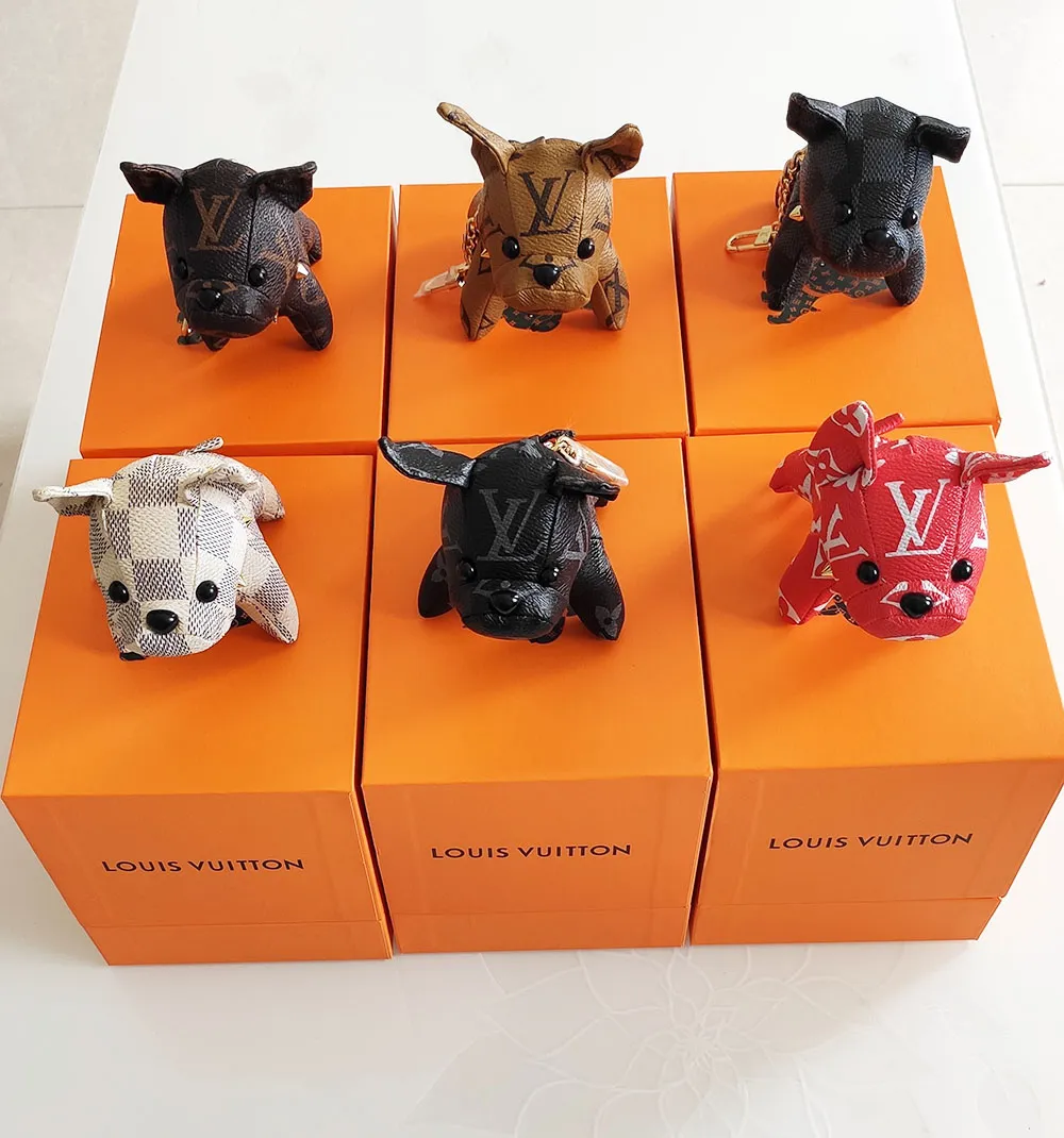 ZOL- MEN - Llaveros Louis Vuitton Perro con caja 📦 Conejo