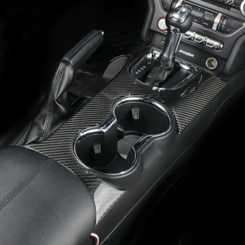 Auto Styling Carbon Faser Aufkleber Für Ford Mustang Control Getriebe Shift panel Wasser Tasse Halter dekorative streifen Abdeckung trim Auto zubehör