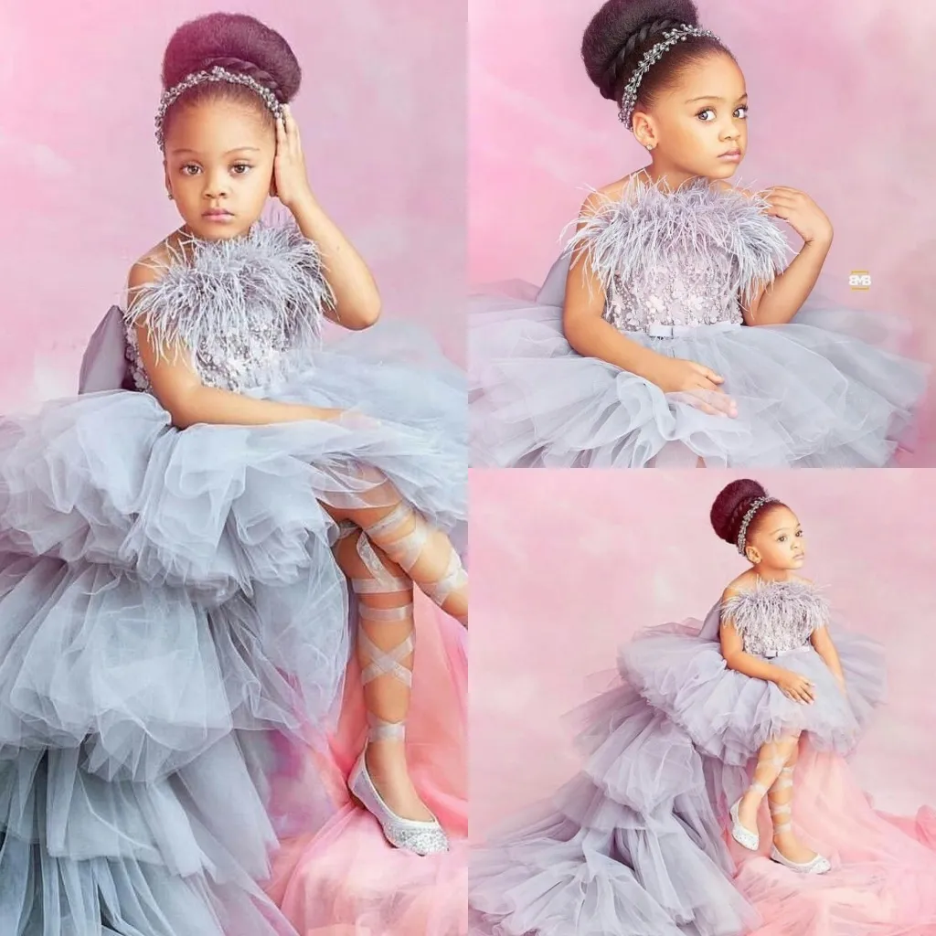 Pióra Koronki Toddler Little Girls Pagews Suknie Hi-Lo Wielopięciowy Tulle Kwiat Girl Dress Kid Party Urodziny Pierwsza Komunia Święta Suknie Al3879