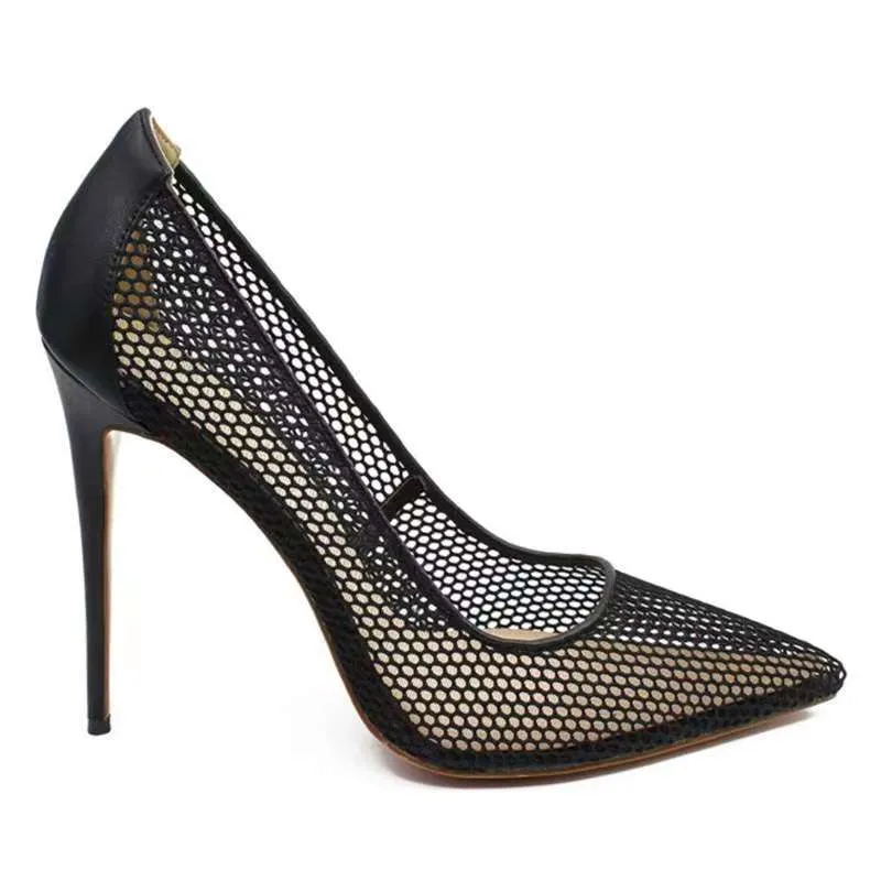 Are pointy shoes sales in style 2019