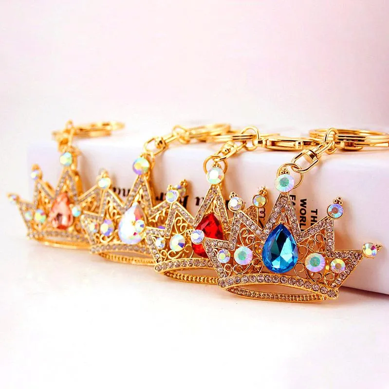 Crown Pendant Key Chains Gold Tone Alloy Crystal Rhinestone Royal Fashion Ornament Car Keyring Ring Keychains Party Gifts 48 *72mm