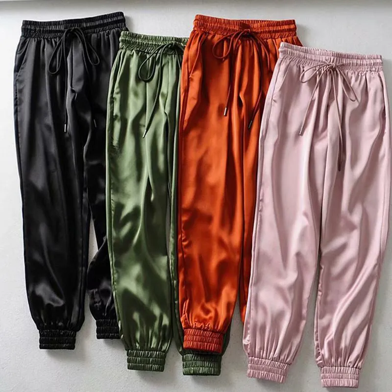 Weibliche Sommer Satin Cargo Hosen Frauen Europa Lose Beiläufige Sport Mode Trend Jogger Streetwear Lange Hose Designer Hosen