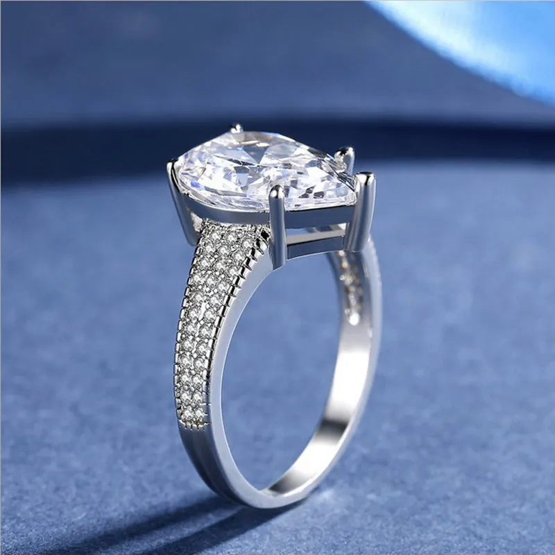 Wholesale- Water Drop CZ Diamond Ring with Box Luxury Designer Jewelry Silver Plated Ladies Ring Free Shipping Valentine's Day Gift