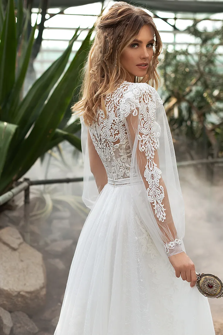 lace mint green prom dresses 2021 Appliques Spaghetti Straps Mint Green Tulle A Line Prom Dress US4 / Black main image 1