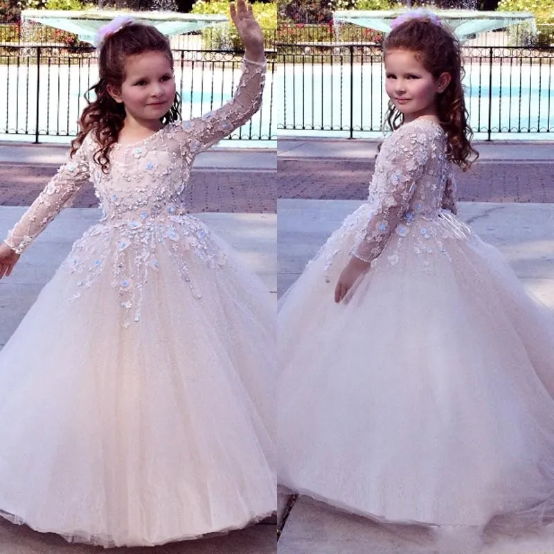2024 New Cheap Flower Girls Dresses For Weddings Jewel Neck Lace Appliques Tulle Long Sleeves Ball Gown Birthday Children Girl Pageant Gowns 403