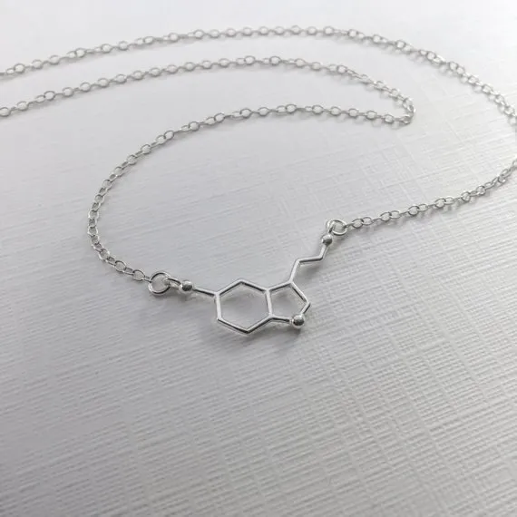 1 kemisk molekylstruktur hänge halsband formel 5ht geometrisk utsökt sjuksköterska enkel lycklig kvinna mor men039s familj3046993