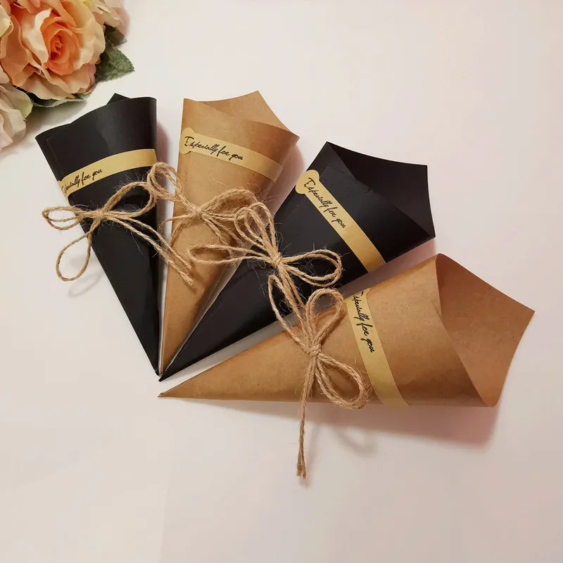 Retro pieghevole carta kraft cono di coriandoli bouquet con corde matrimonio fai da te decorazione regali imballaggio per feste yq01508